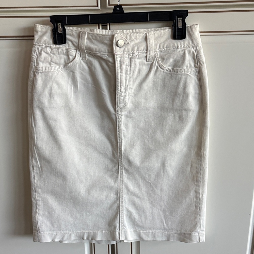 NYDJ Classic White Denim Skirt size 4P